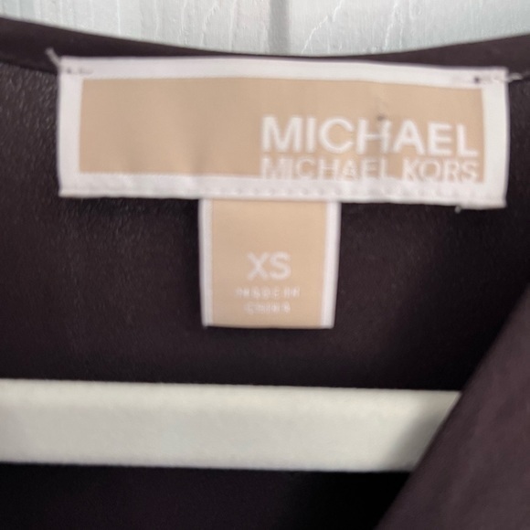 Stylish Michael Kors animal print blouse top - Picture 3 of 3